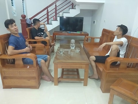 Sofa gỗ phòng khách